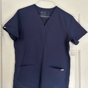 Medium Women’s Navy Figs Scrub Top NWOT